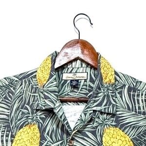 Tommy‎ Bahama Silk Shirt Men's, Pineapple Palm Tree Tropical Hawaiian, Sz M